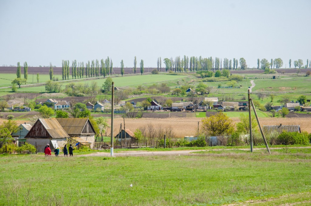 12 У зоні АТО Артур багато розповідав про рідне село.