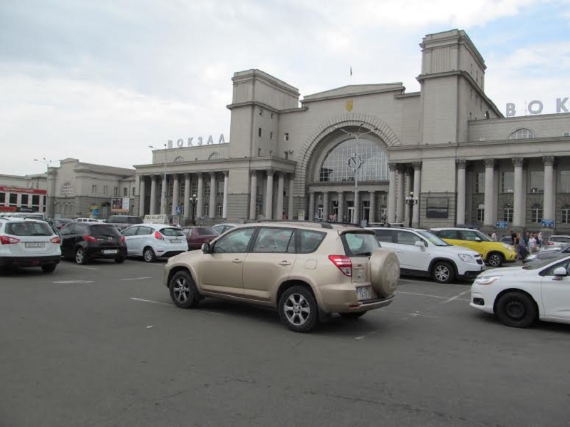 В Днепре появится четыре новые парковки. Новости Днепра