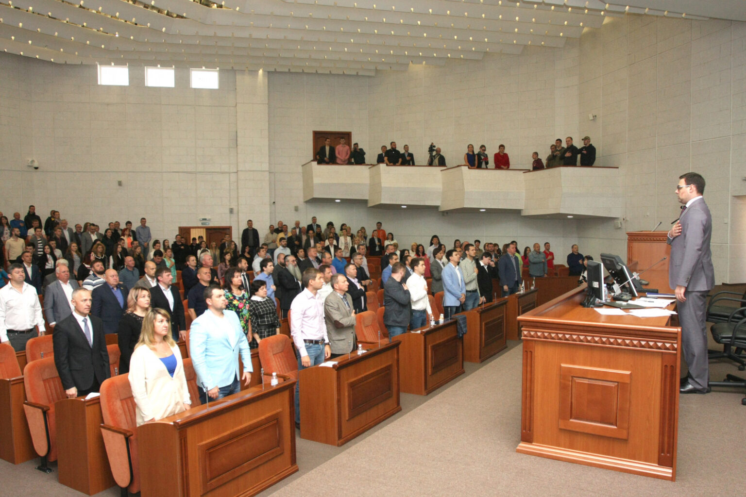Хімічно небезпечні підприємства Дніпра обладнають спеціальними ...