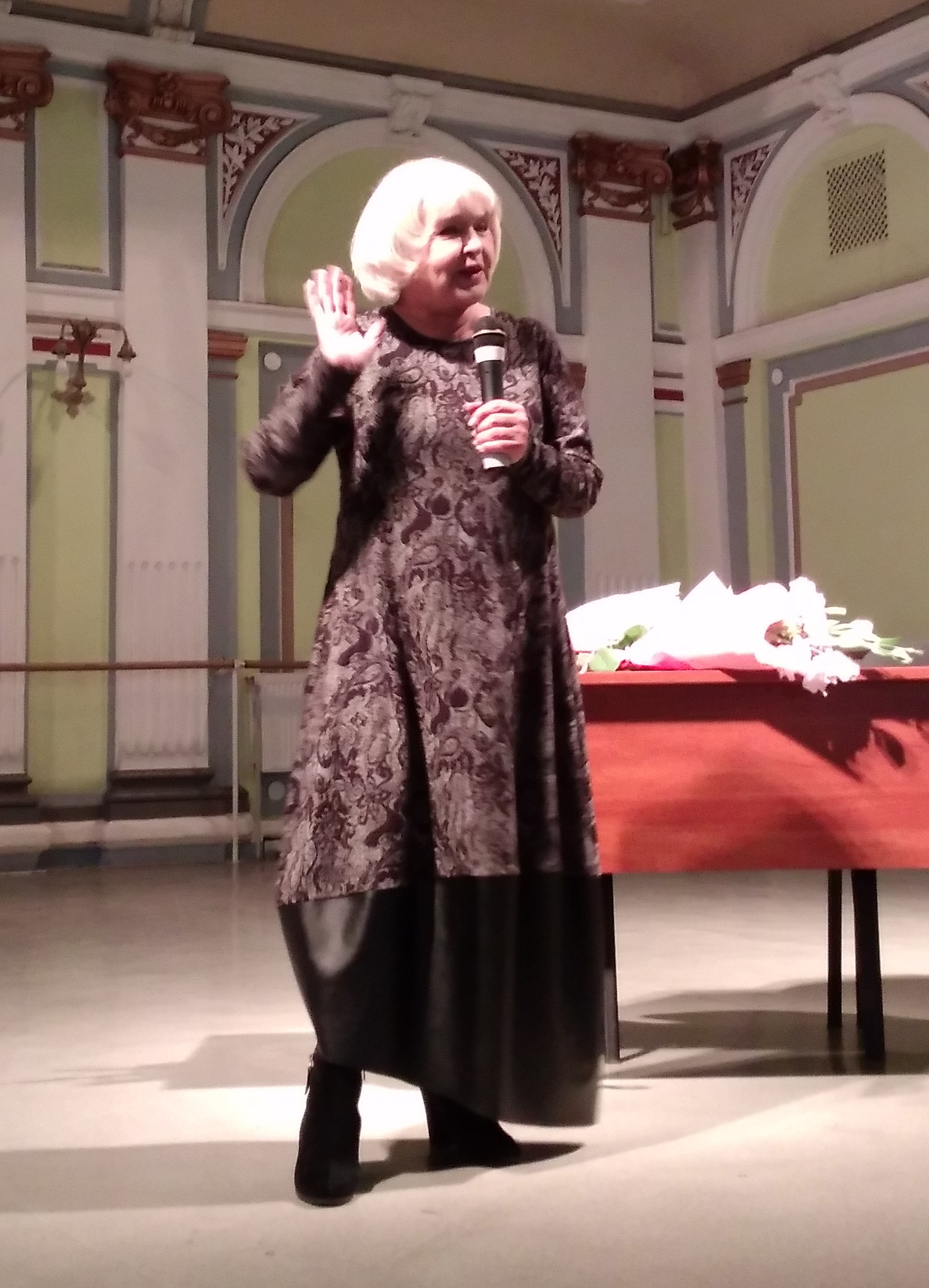 Ада Роговцева дала у Дніпрі майстер-клас. Новости Днепра. Новости культуры