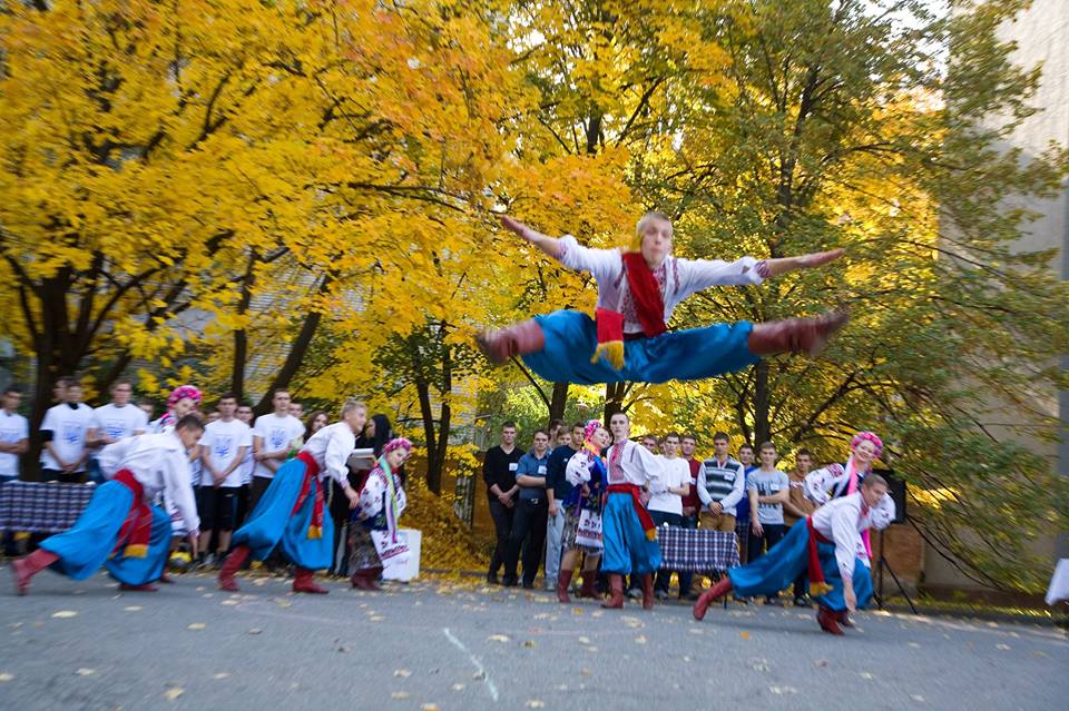 новости Днепр. День захисника України, День козацтва