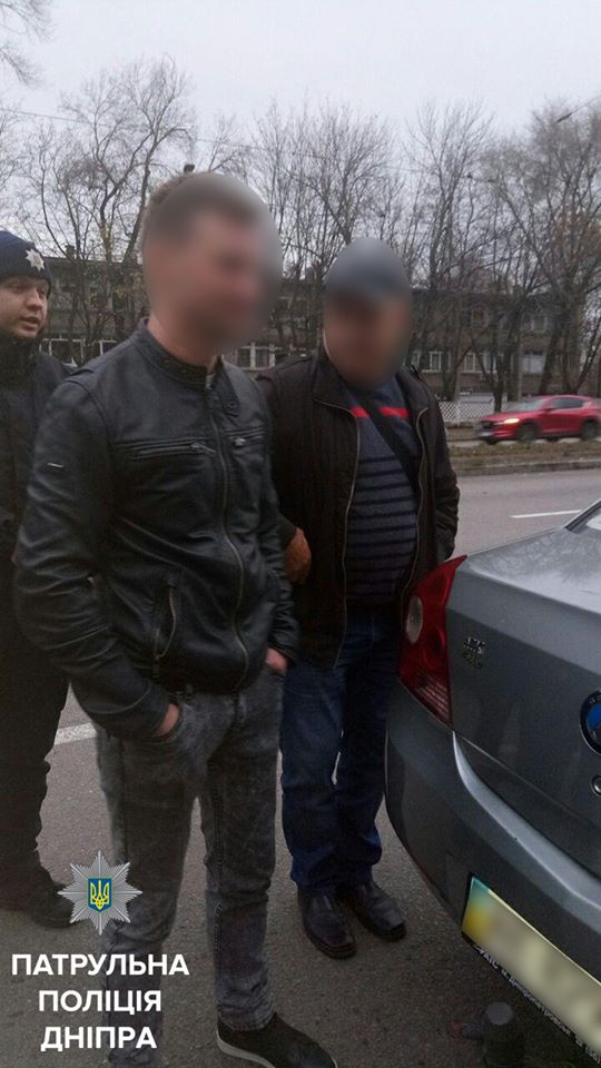 Патрульные Днепра задержали уличного стрелка. Новости Днепра