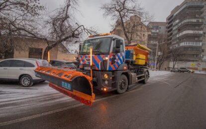 Дороги Дніпра від снігу очищають 76 снігоочисних машин. Новости Днепр