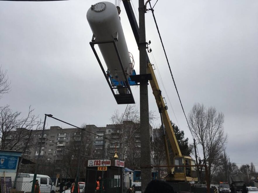 В Днепре ликвидируют более 70 незаконных заправок. Новости Днепра