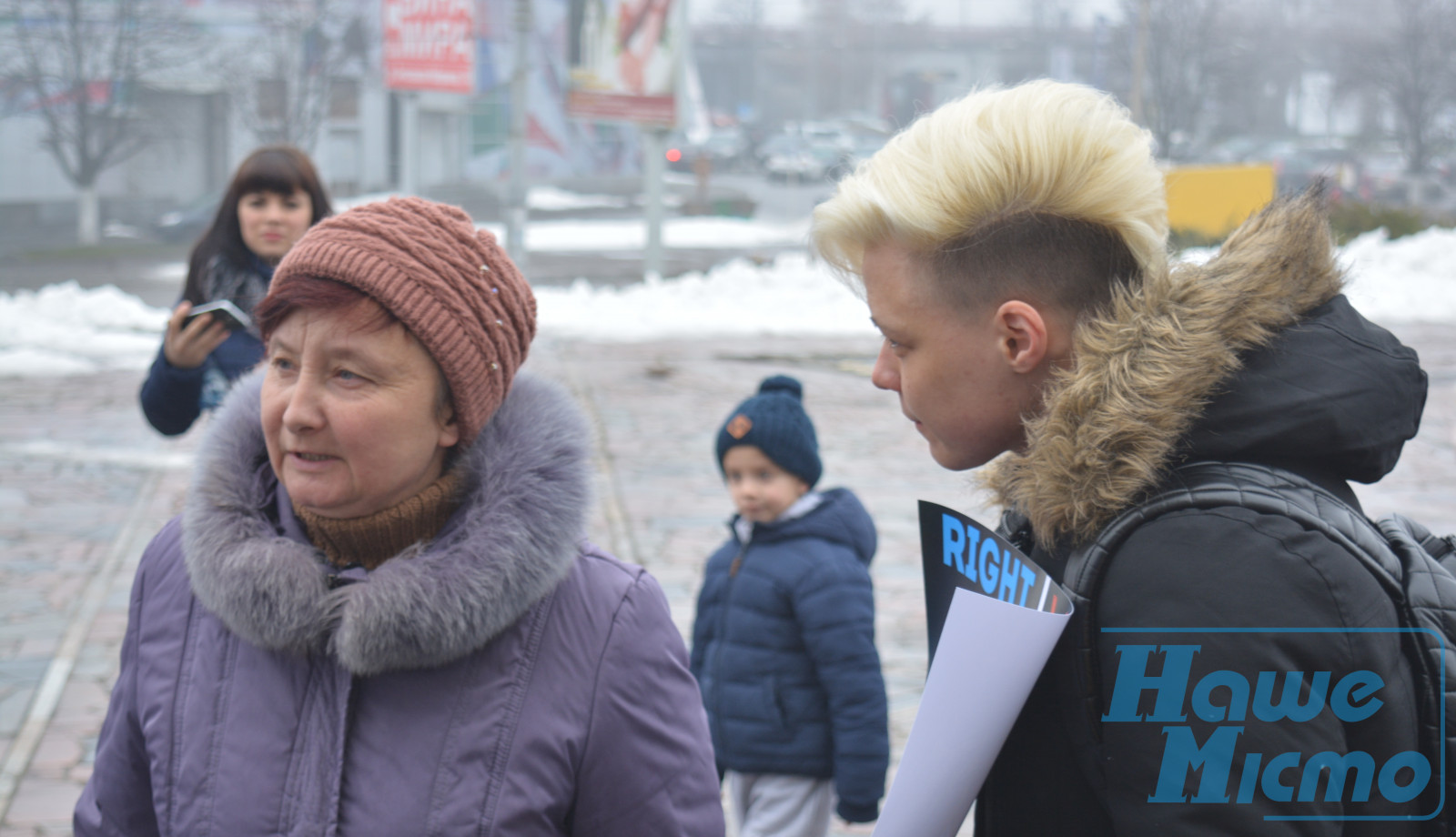 В Днепре прошёл настоящий цирк возле цирка (ФОТО, ВИДЕО). Новости Днепра.