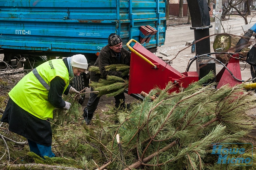 В Днепре проверяют своевременность вывоза мусора. Новости Днепра