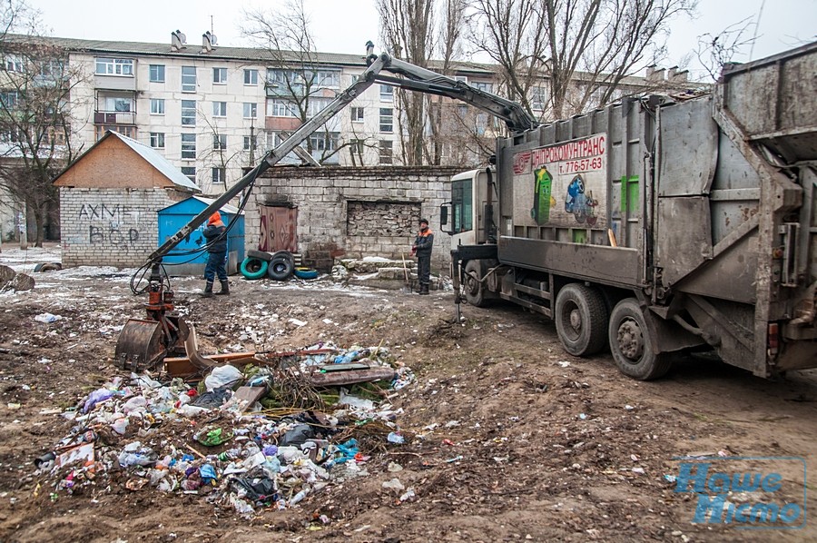 В Днепре проверяют своевременность вывоза мусора. Новости Днепра