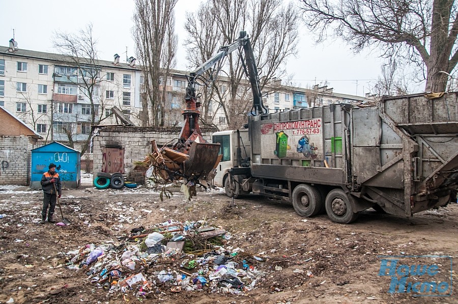 В Днепре проверяют своевременность вывоза мусора. Новости Днепра