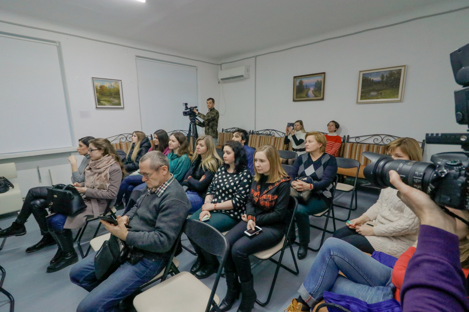 За підтримки Бориса Філатова у Дніпрі пройшла творча зустріч із письменником Давидом Маркішом. Новости Днепра.