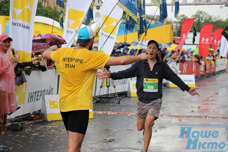 В Днепре стартовал Interpipe Dnipro Half Marathon. Новости Днепра