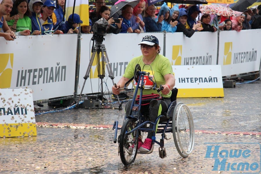 В Днепре стартовал Interpipe Dnipro Half Marathon. Новости Днепра