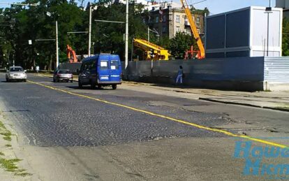 На заметку водителям: с сегодняшнего дня Яворницкого в Днепре сузили вдвое. новости Днепра