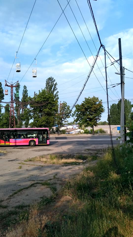 "Металлисты" Днепра разворовывают канатную дорогу. Новости Днепра