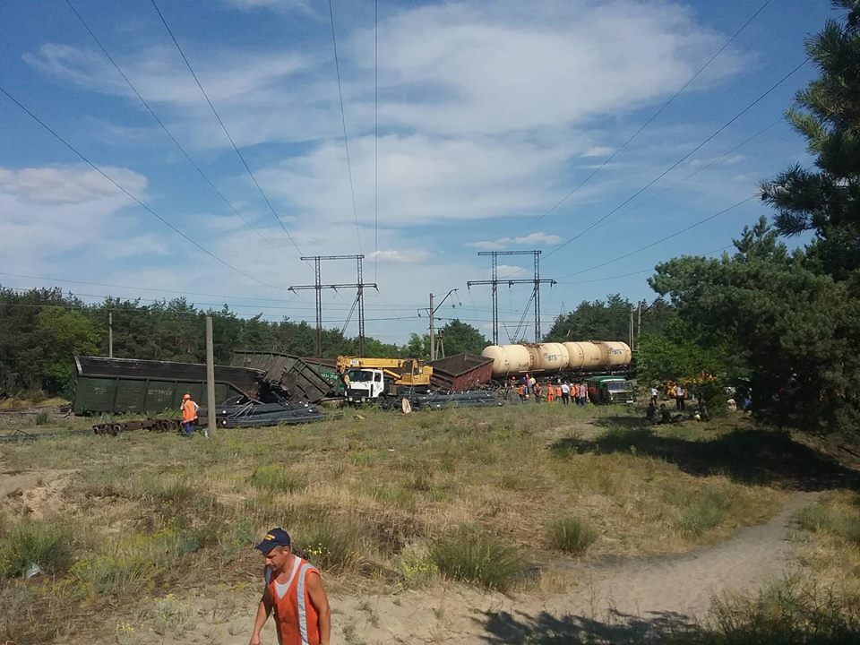 В Днепре продолжают ликвидацию ЧП на железнодорожном перегоне. Новости Днепра