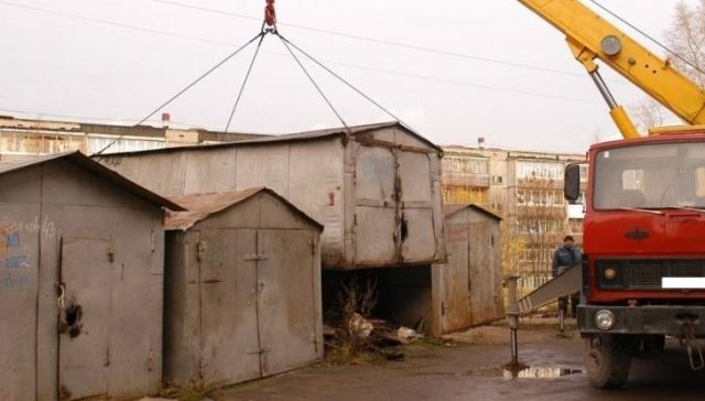 В Днепре начали массово сносить незаконные гаражи. Новости Днепра