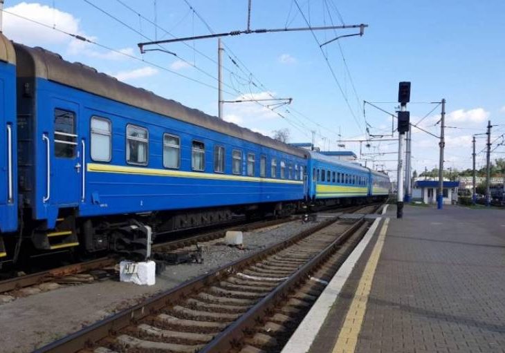 В Днепре на праздники пустят дополнительные поезда. Новости Днепра