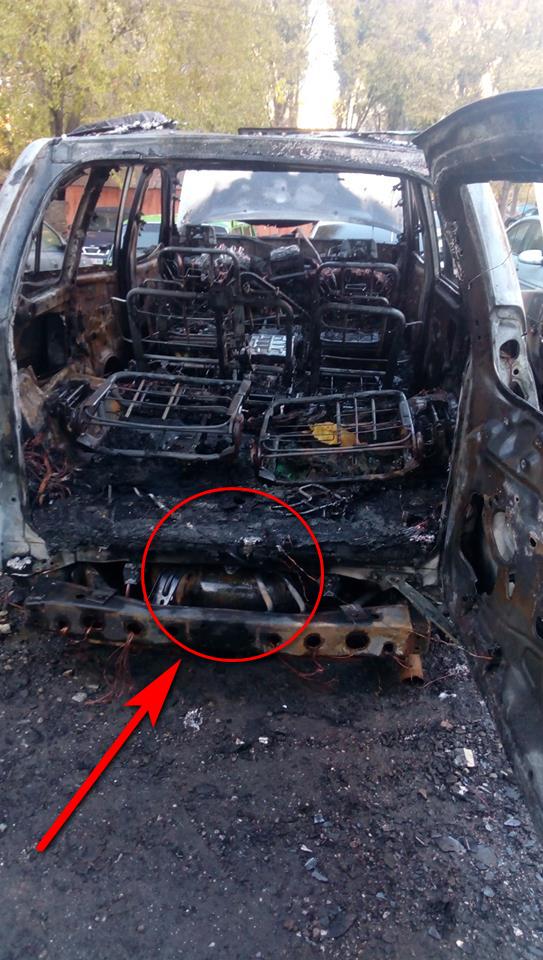 Сгорели дотла: в Днепре на Коммунаре взорвался автомобиль. Новости Днепра