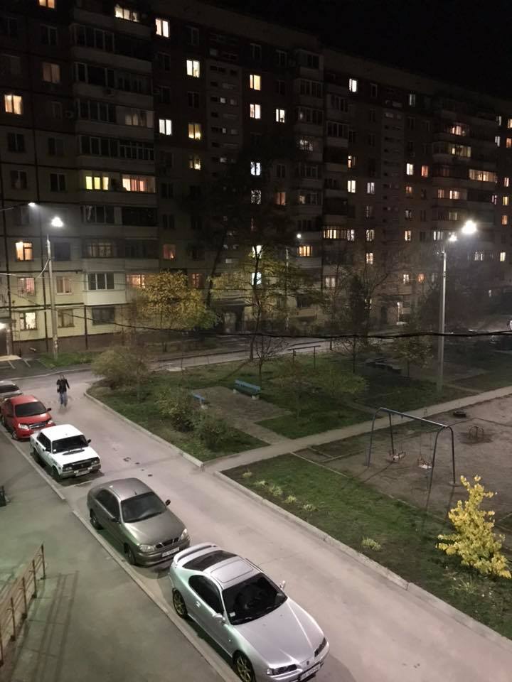 Да будет свет: в Днепре во дворах устанавливают новые яркие LED фонари (фото). Новости Днепра