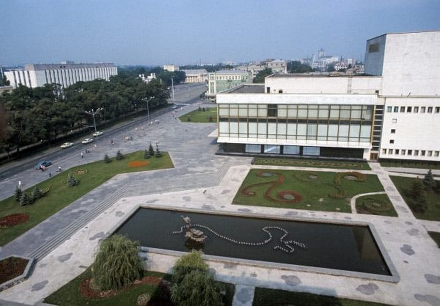 Назад в 70-е: Днепр в эпоху Застоя на уникальных цветных фотографиях. Новости Днепра