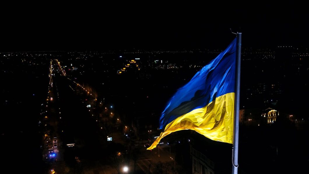 На три метра выше: самый высокий флаг Украины в Днепре вызвал зависть у Киева. Новости Днепра