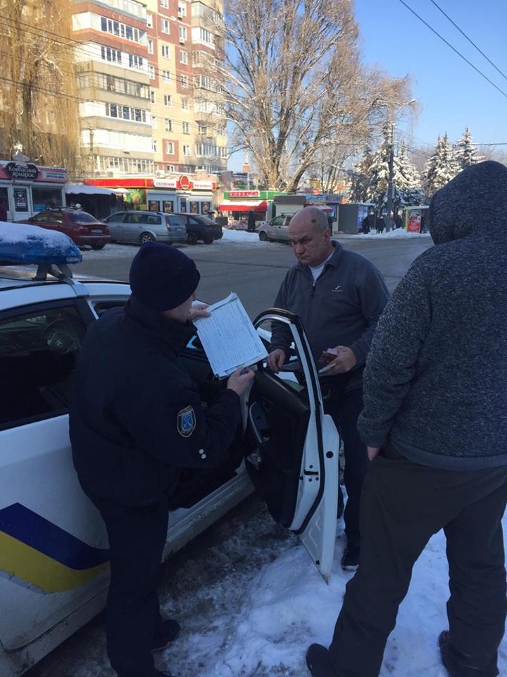 В Днепре снова проверяют маршрутчиков-нарушителей (Фото). Новости Днепра