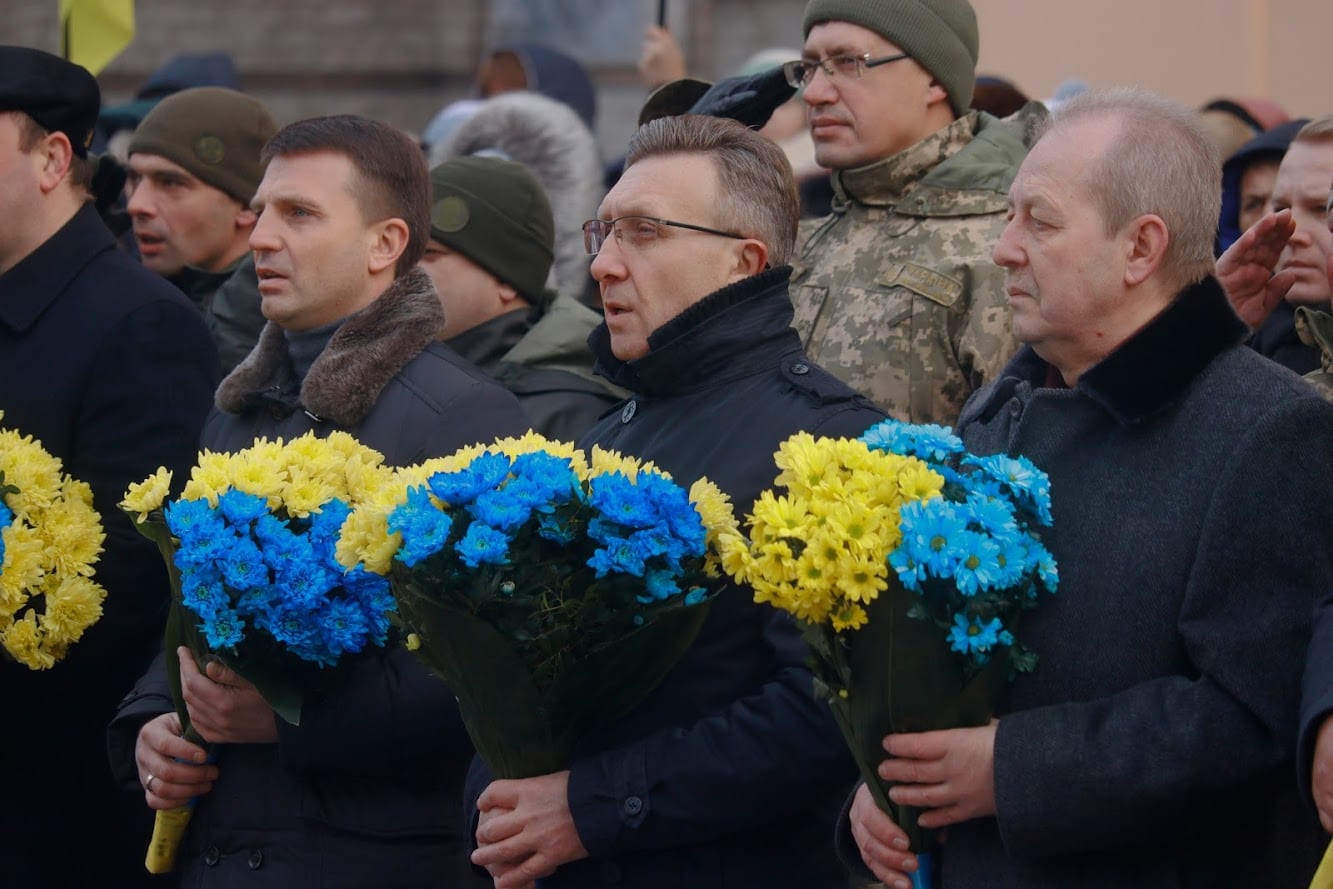 Вшанування героїв, флешмоб і патріотичні акції: Дніпро відзначає День Соборності України, Новости Днепра