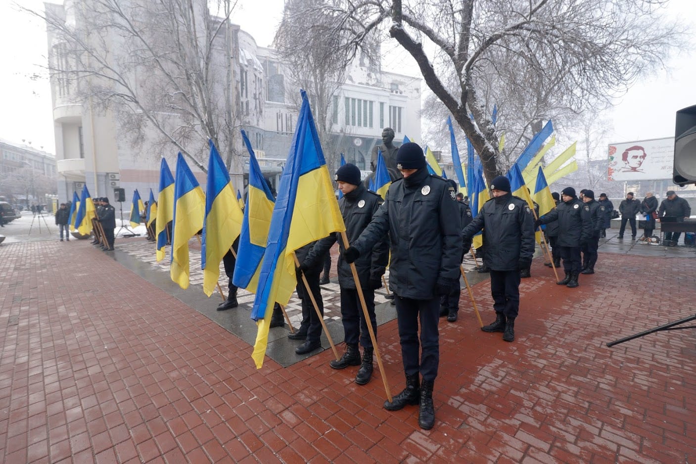 Вшанування героїв, флешмоб і патріотичні акції: Дніпро відзначає День Соборності України, Новости Днепра