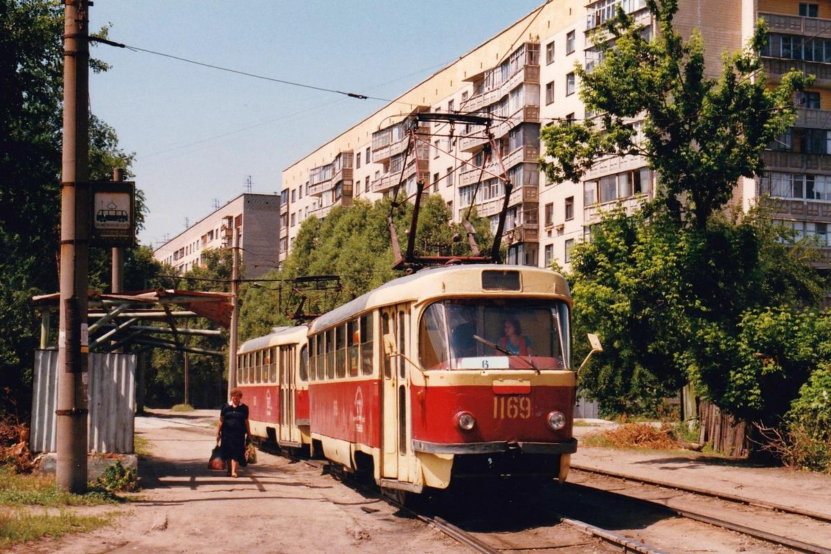 Электропаутина города: в сети появились фото трамваев Днепра 1997 года. Новости Днепра