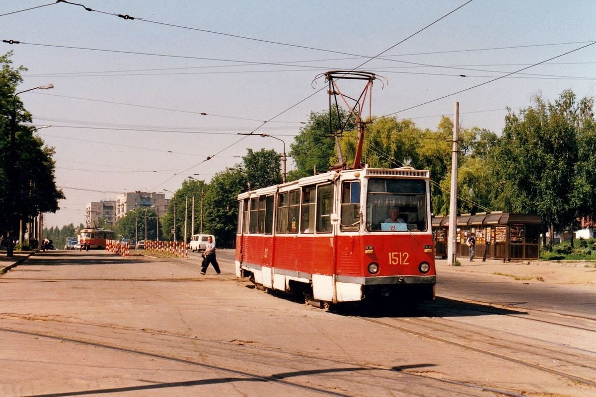 Электропаутина города: в сети появились фото трамваев Днепра 1997 года. Новости Днепра