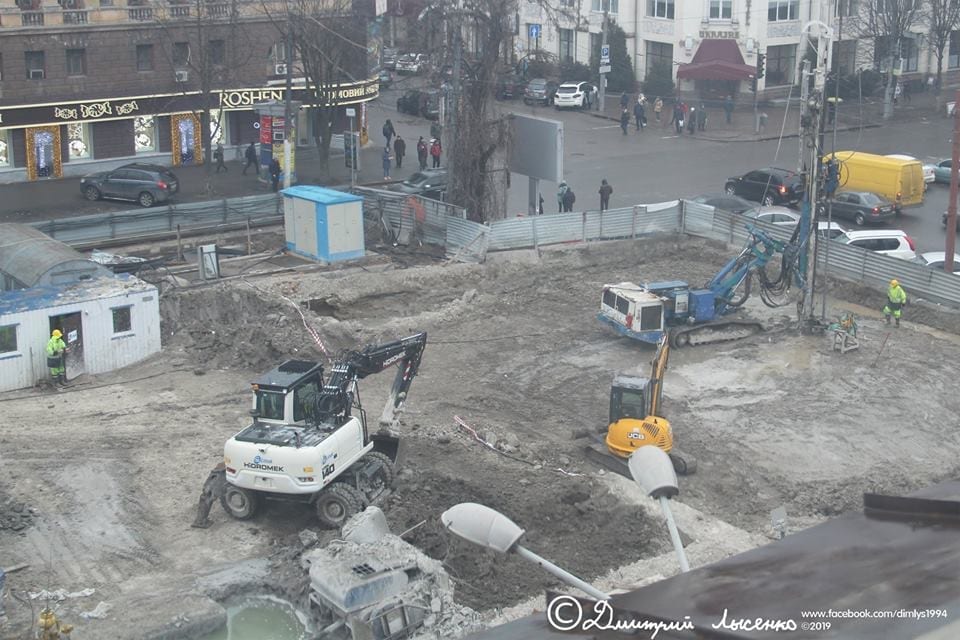 Экскаваторы и буровые установки: стройка метро Днепра с высоты полёта (Фото). Новости Днепра