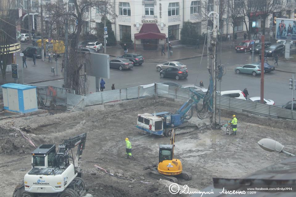 Экскаваторы и буровые установки: стройка метро Днепра с высоты полёта (Фото). Новости Днепра