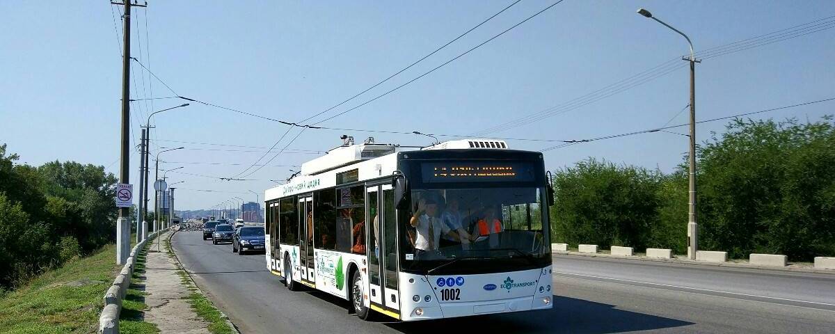 Через новый мост: троллейбусы с Левого берега Днепра вернут на свой прежний маршрут. Новости Днепра