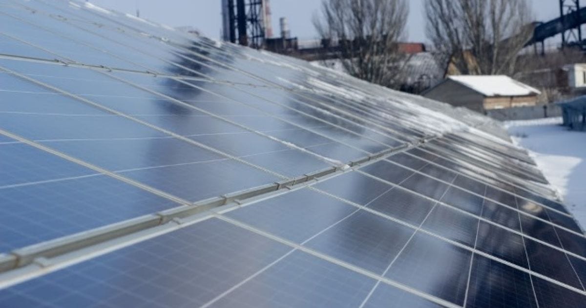 Гигантская солнечная электростанция под Никополем начала работать на полную мощность. Новости Днепра