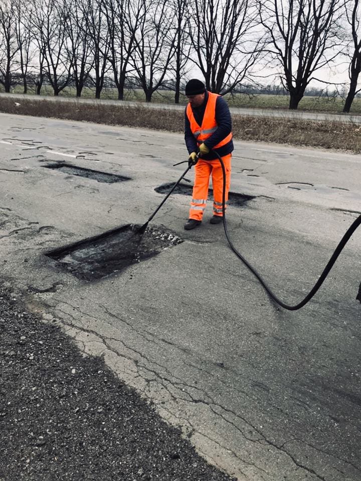 В Днепропетровской области стартовал ремонт дорог. Новости Днепра