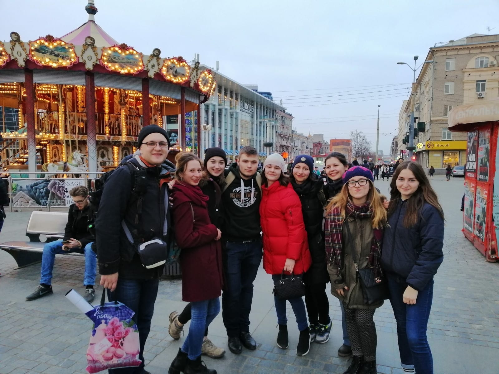 Молодежь из нескольких регионов Украины посетила Днепр (ФОТО). Новости Днепра