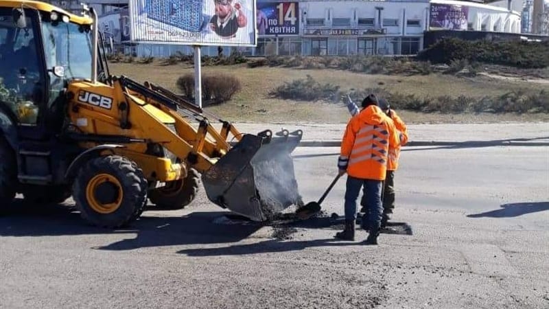 Лучше в объезд: в связи с ремонтом дорог Днепра временно перекроют улицы. Новости Днепра