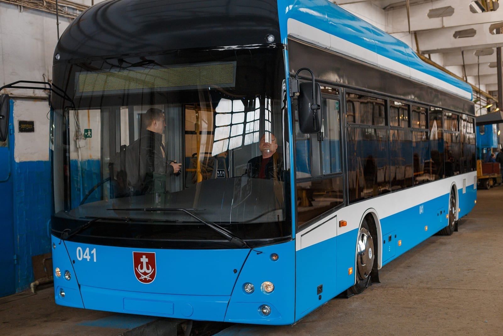 Украина начала производство троллейбусов с автономным ходом (Фото). Новости Днепра