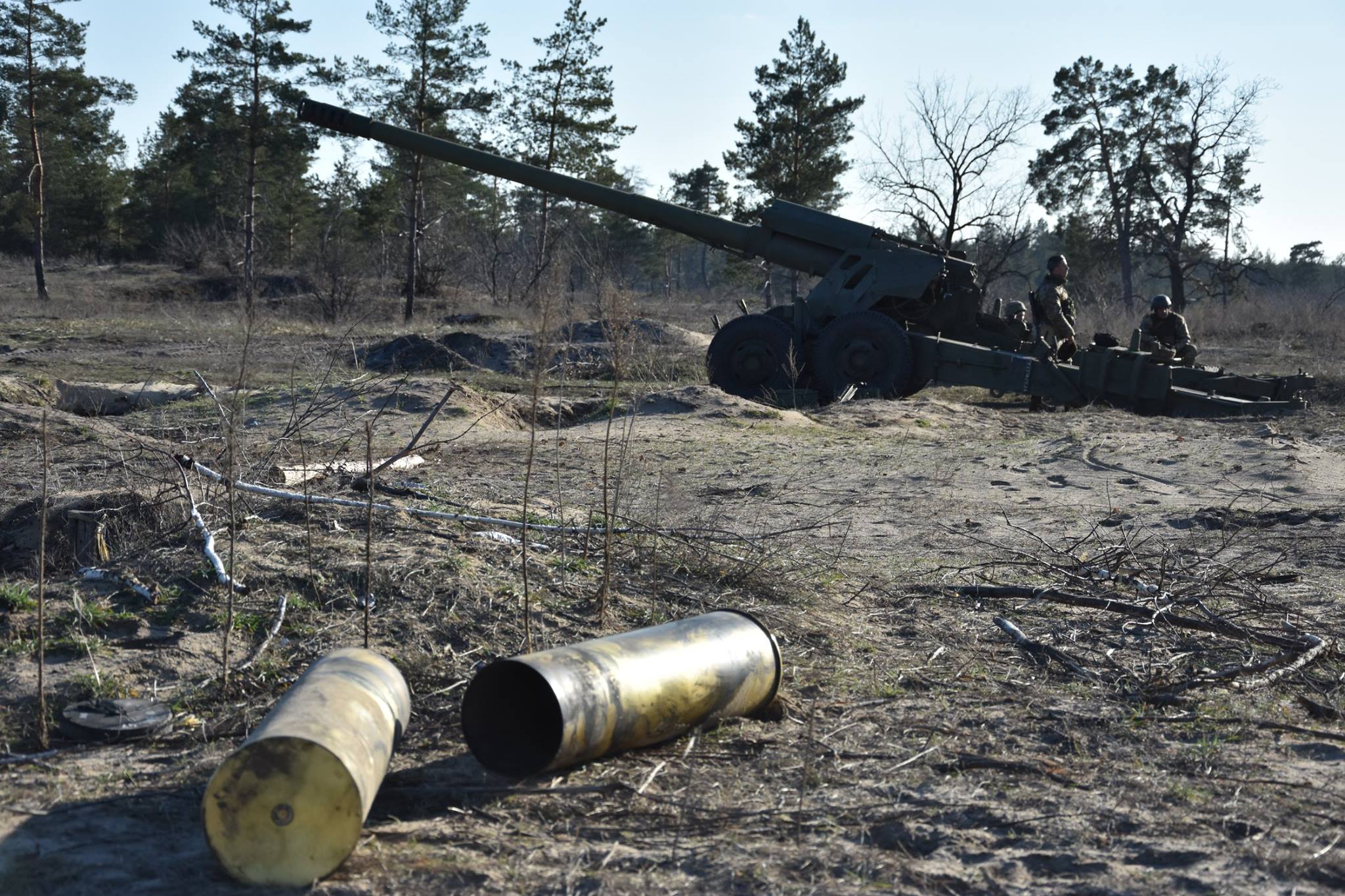 Залпы гаубиц и бронетехника: под Днепром прошли масштабные учения артиллерии. Новости Днепра