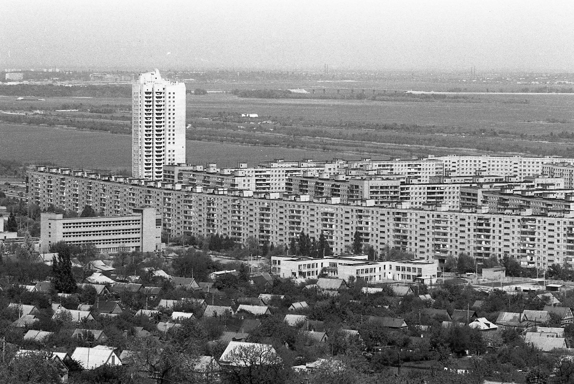 Город в городе: как выглядел крупнейший жилмассив Днепра полвека назад. Новости Днепра