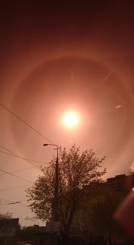 Над Днепром сияло солнце в светящемся кольце (Фото). Новости Днепра