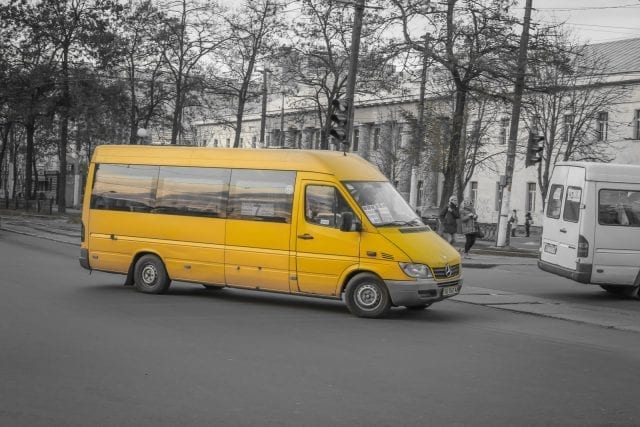 Шумит, тарахтит, но не взлетает: в Днепре появилась "маршрутка-ракета". Новости Днепра