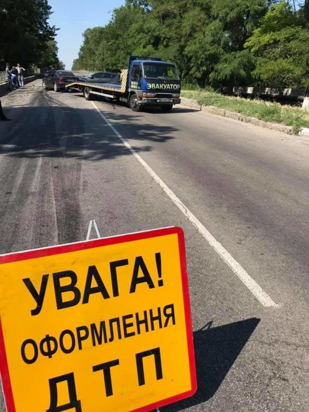 Жуткая авария под Днепром: полиции пришлось перекрывать дорогу (Фото). Новости Днепра