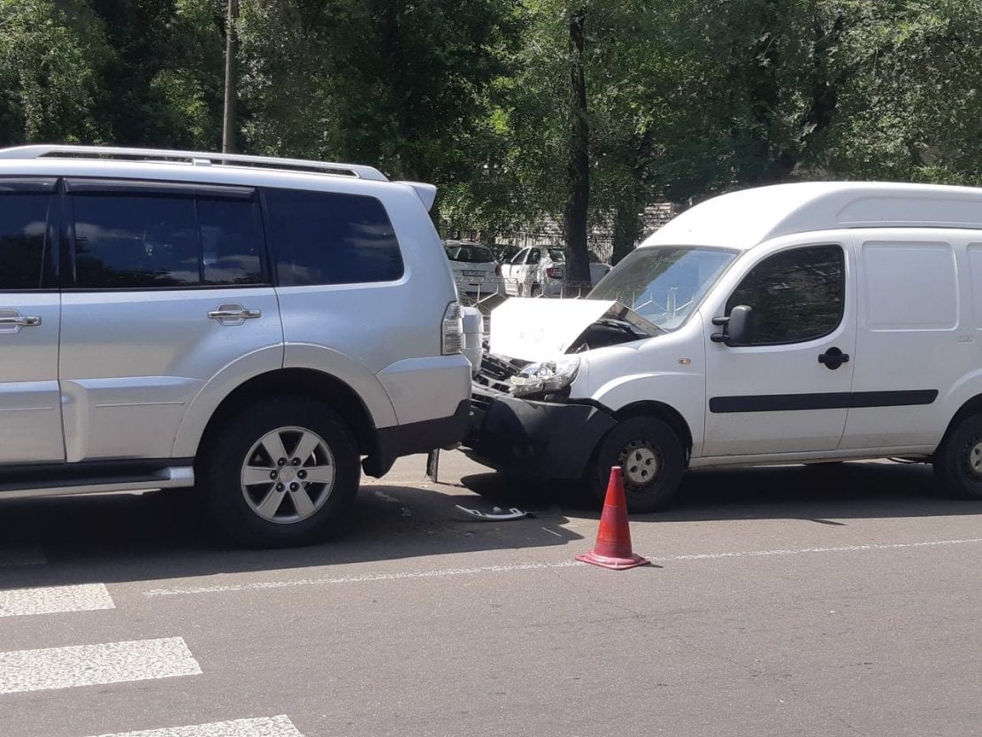 ДТП на ул. Старокозацкой в Днепре: движение затруднено. Новости Днепра