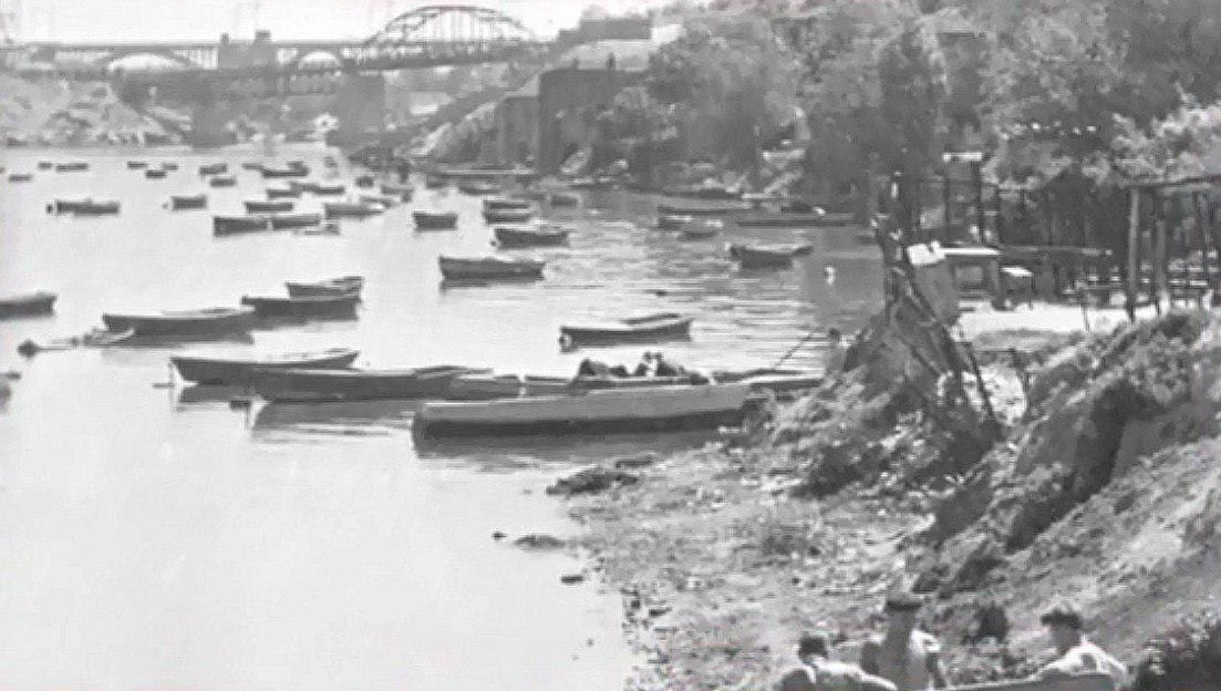 Деревянный мост и провинция в большом городе: как выглядела Набережная Днепра 60 лет назад. Новости Днепра
