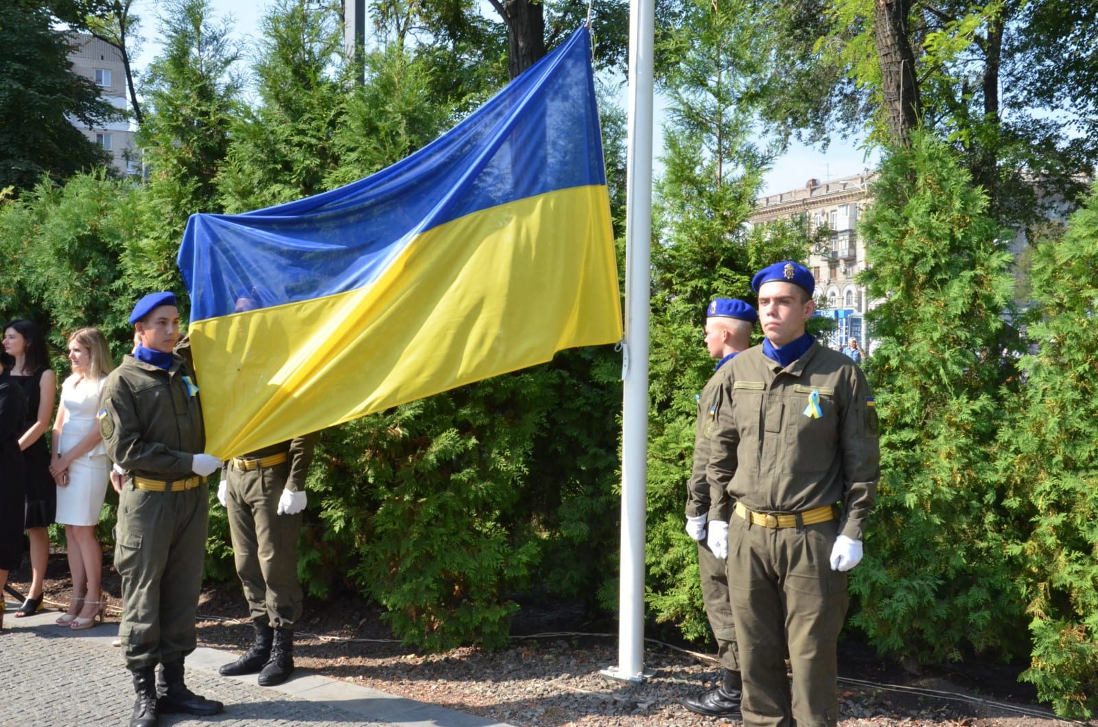 Поднятие флага над рейхстагом рисунок