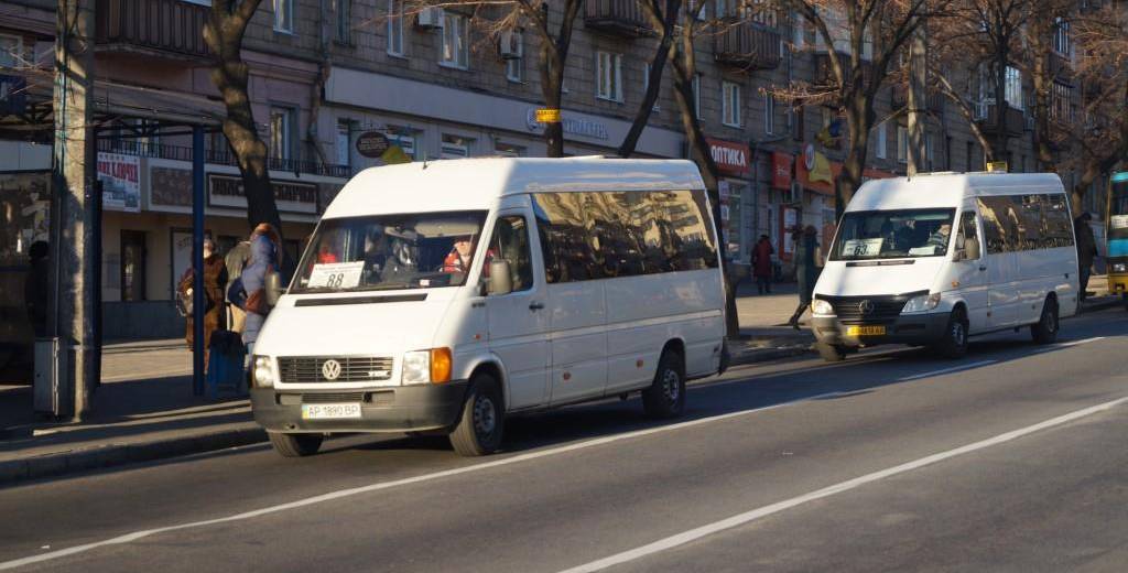 В Днепре появилась возможность планировать поездки на маршрутках заранее: что поменялось. Новости Днепра