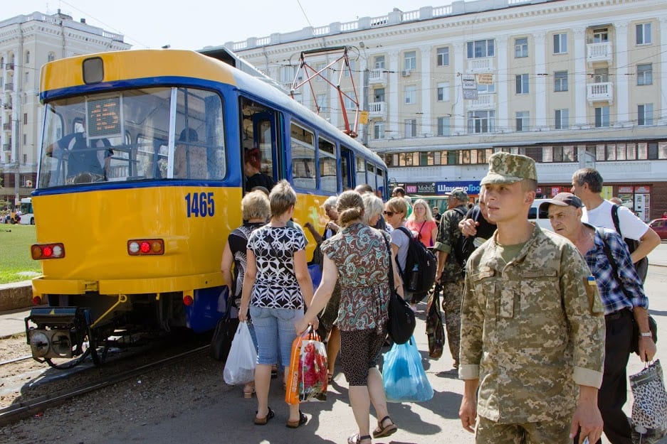 У Дніпрі на маршрути вийшли шість трамваїв, придбаних у Німеччині