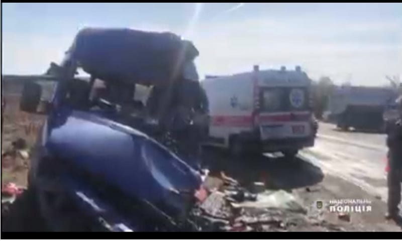 На месте погибло 9 человек: в переполненную маршрутку под Одессой врезалась автоцистерна. Новости Днепра