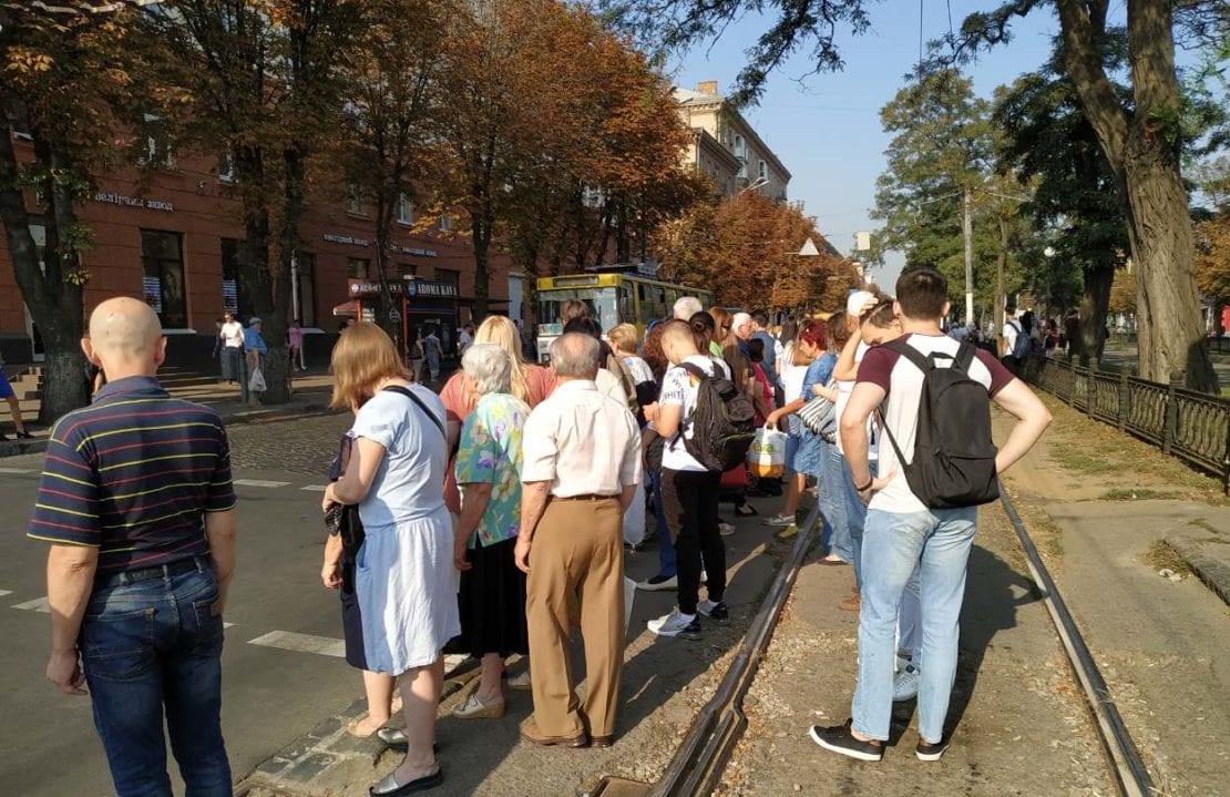 В Днепре столпотворение на ж/д вокзале: что случилось (Фото). Новости Днепра