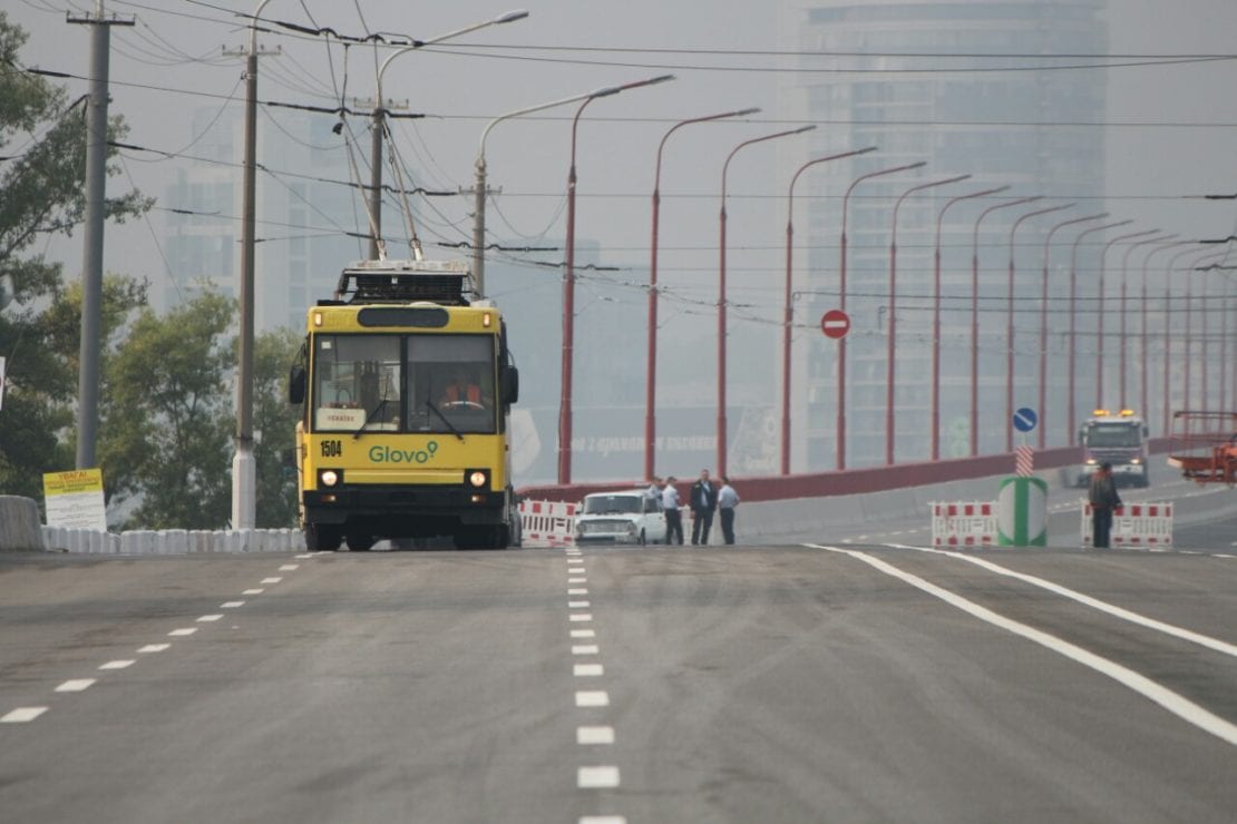 В Днепре на Новом мосту проходит испытание. Новости Днепра